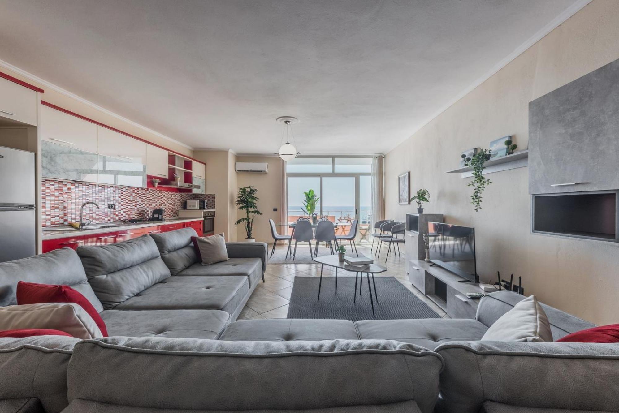 Three Bedroom Romantic Promenade Apartamento